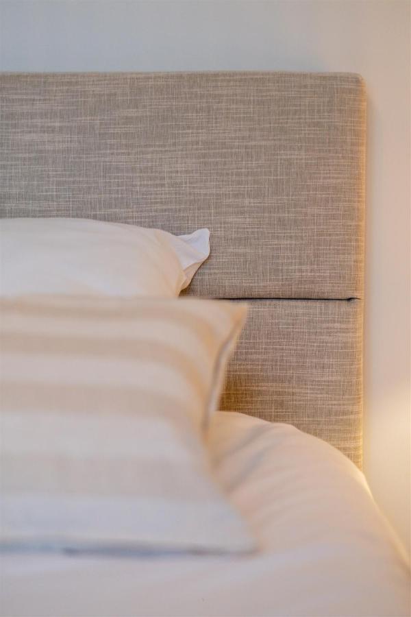 Les Suites D'Alienor-Suite Acanthe Песак Екстериор снимка
